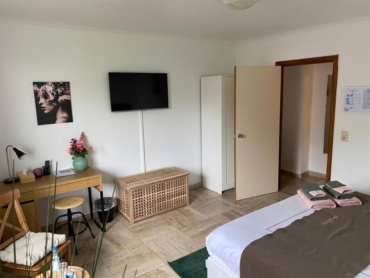 Hotel The New Fox Affligem Exteriör bild